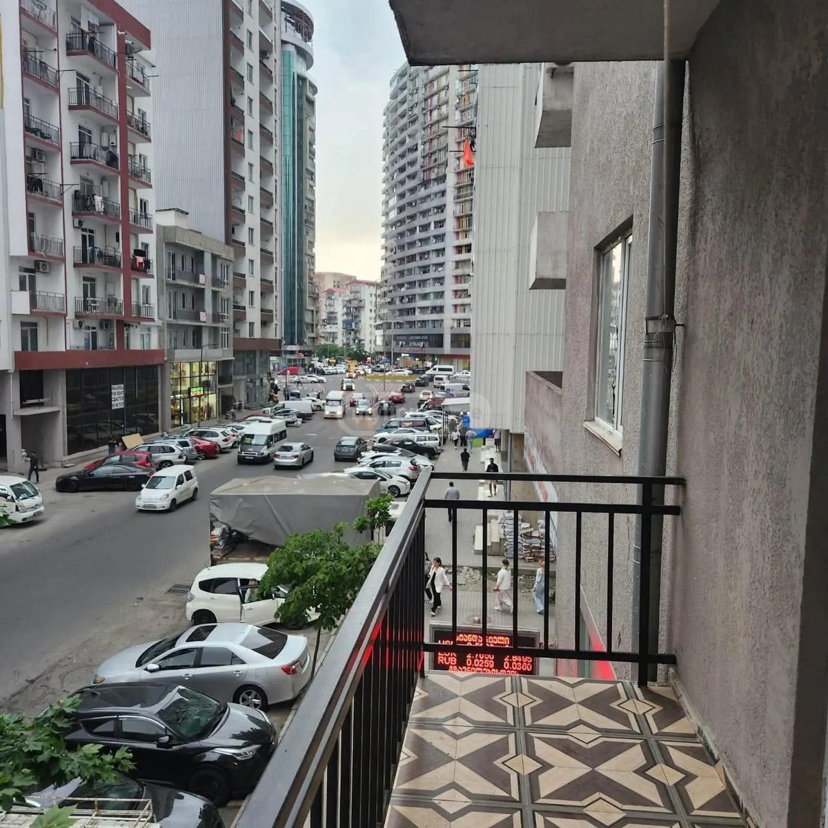 აღმაშენებლის ქ. 3 - 3 rooms