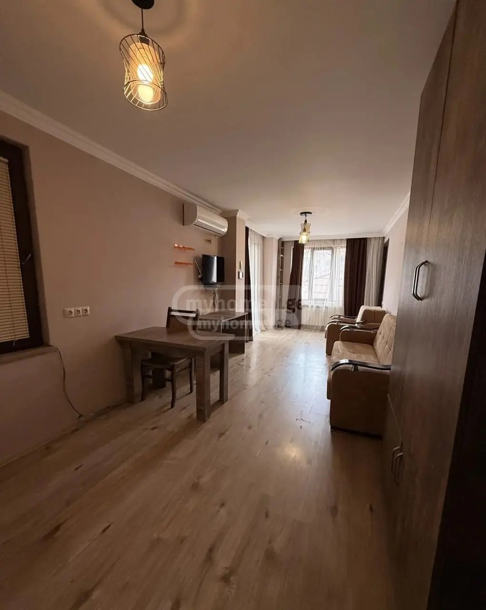 მაზნიაშვილი გ. ქ. 46 - 3 rooms