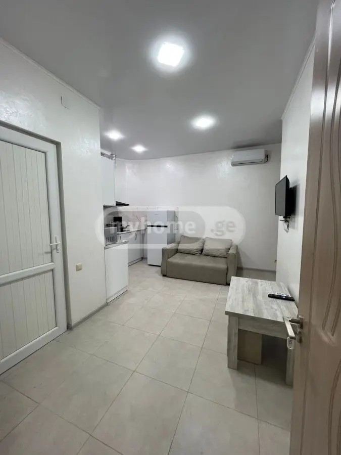 ანგისის ქ. 65 - 2 rooms