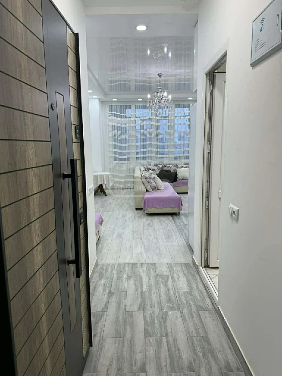 წმინდა ევდემოზ კათოლიკოსის ქ.  - 3 rooms