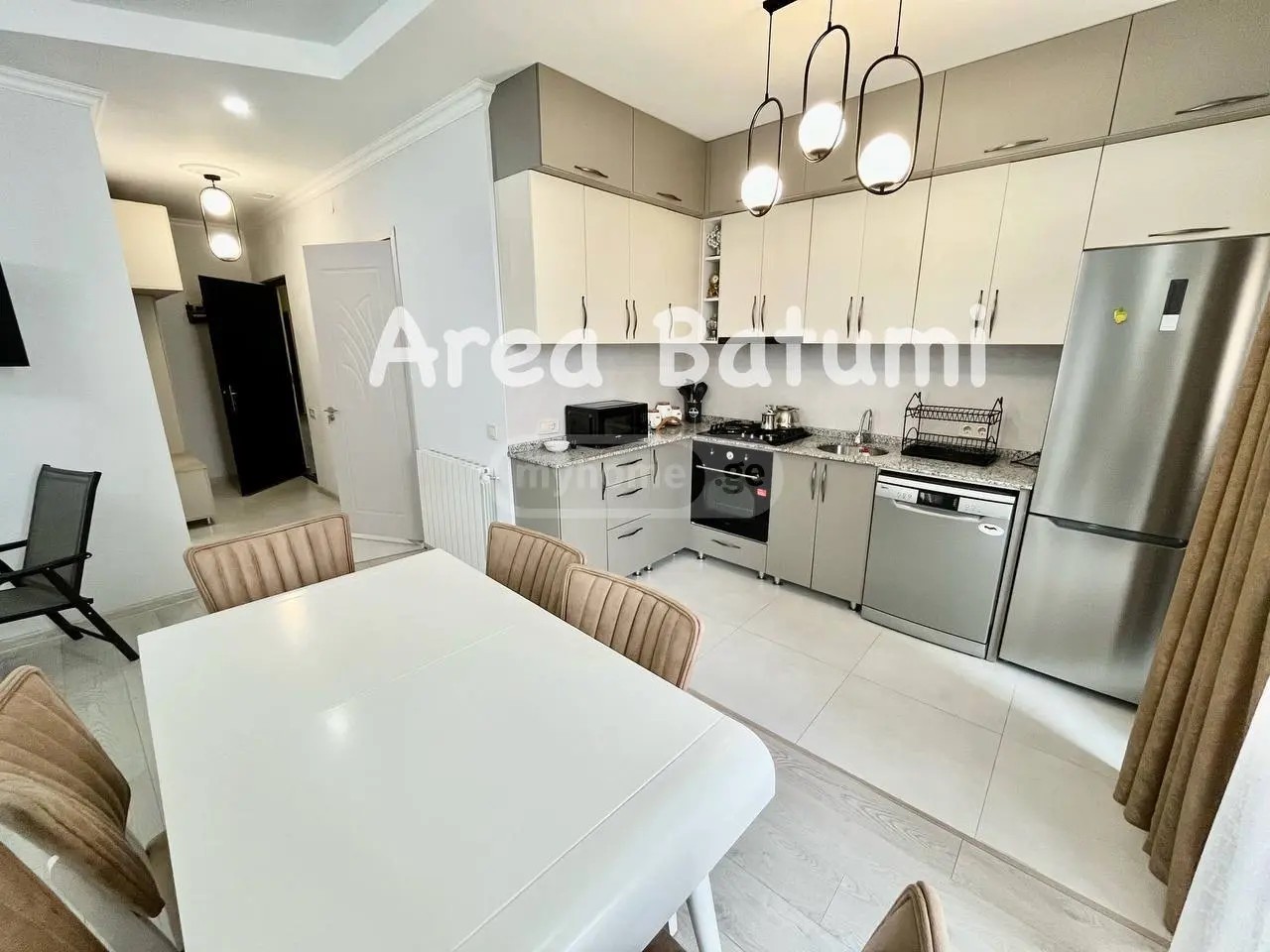 ახალგაზრდობის ქუჩა 2ბ - 3 rooms