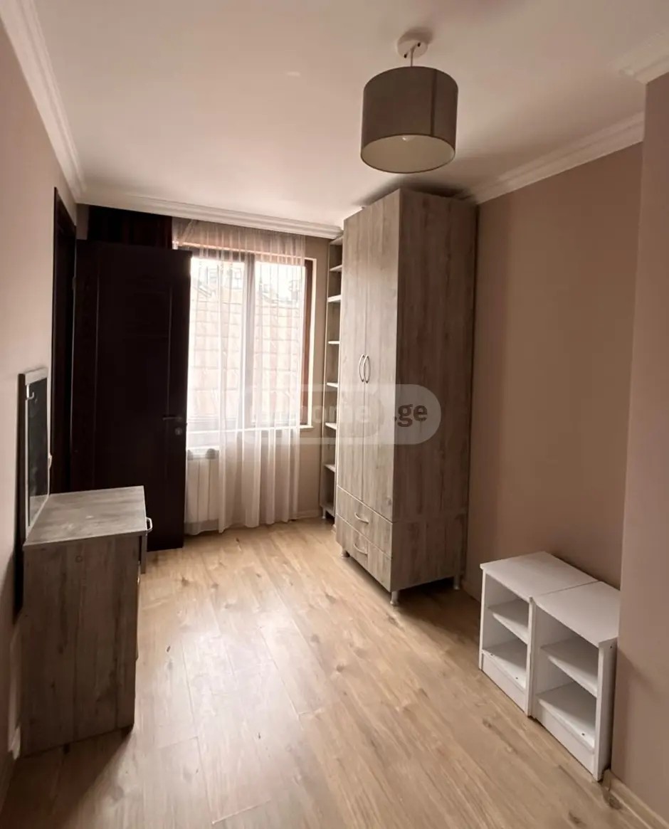 მაზნიაშვილი გ. ქ. 44 - 3 rooms