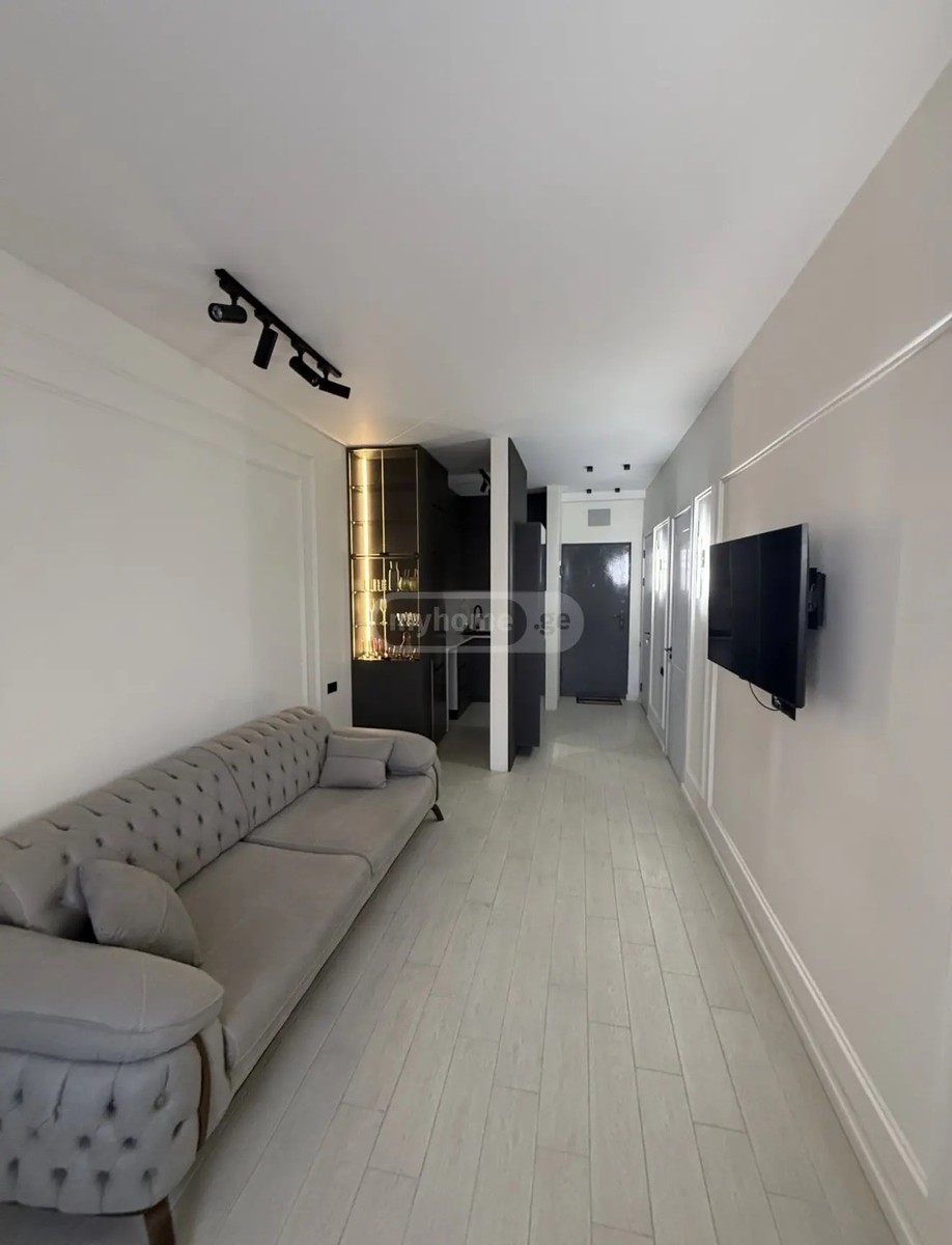 აბუსერიძე ტ. ქ. 45 - 3 rooms