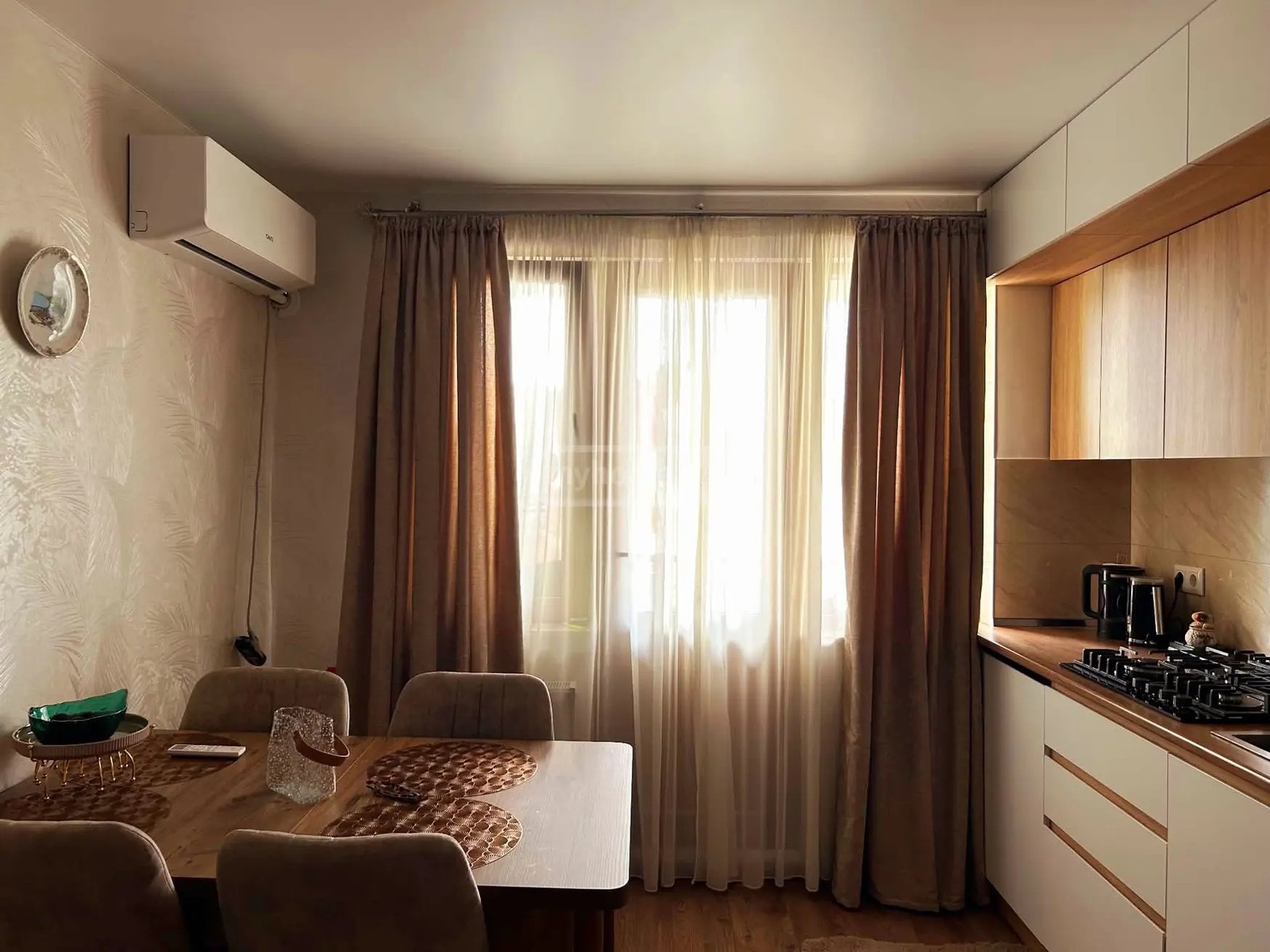 კალოუბნის ქუჩა 24 - 3 rooms