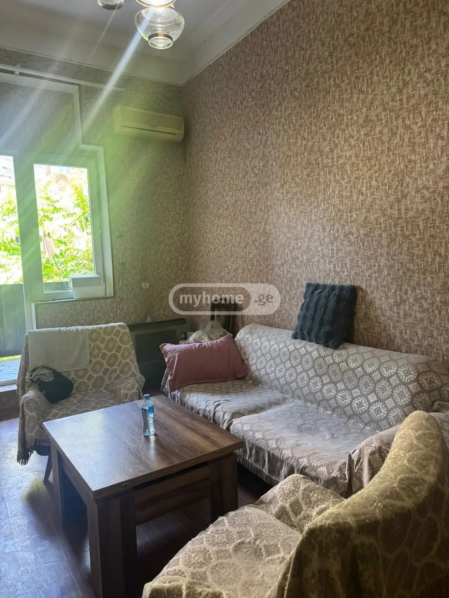 ლორია პ. ქ.  - 2 rooms