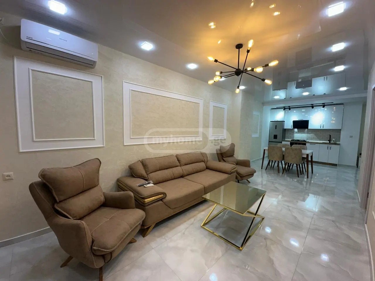 ანგისის 3 ჩიხი 4 - 3 rooms