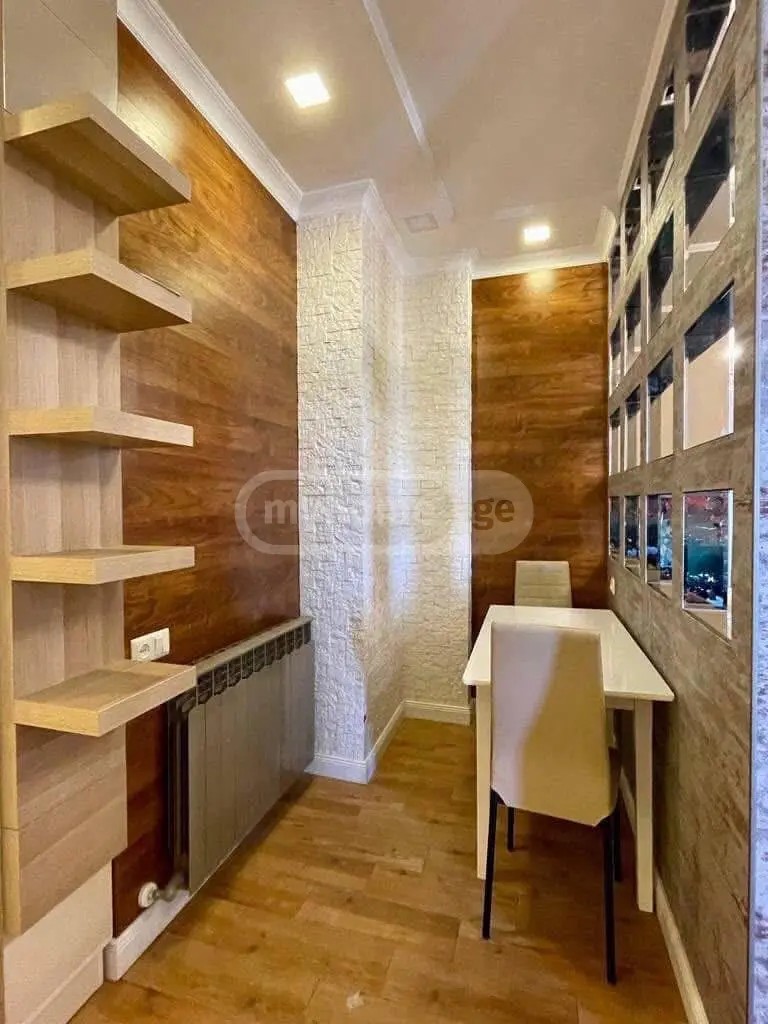 ფიროსმანი ნ. ქ. 18 - 3 rooms