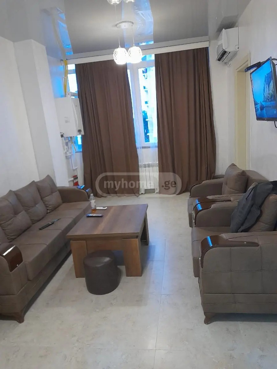 სულხან-საბა ორბელიანის ქ. 23 - 3 rooms