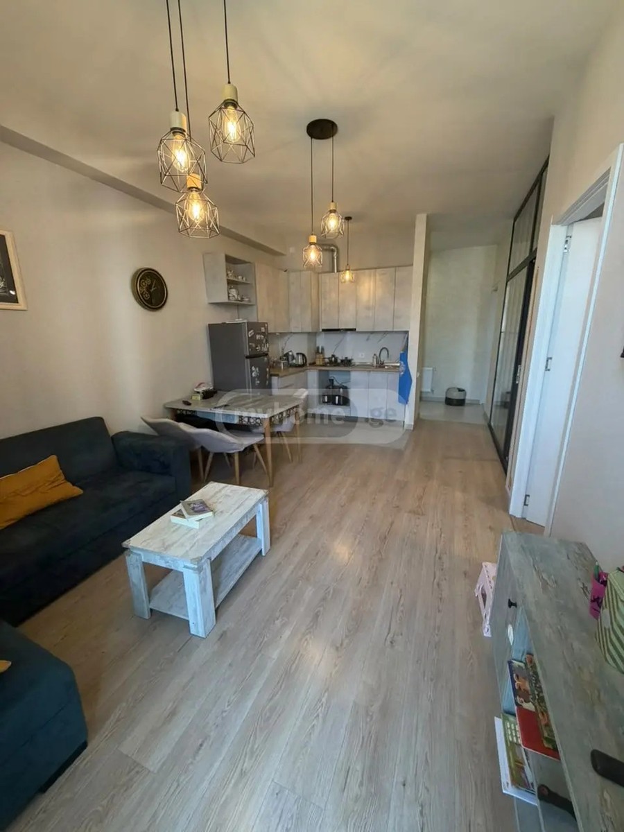 ნესტან-დარეჯანის ქ. 6 - 3 rooms