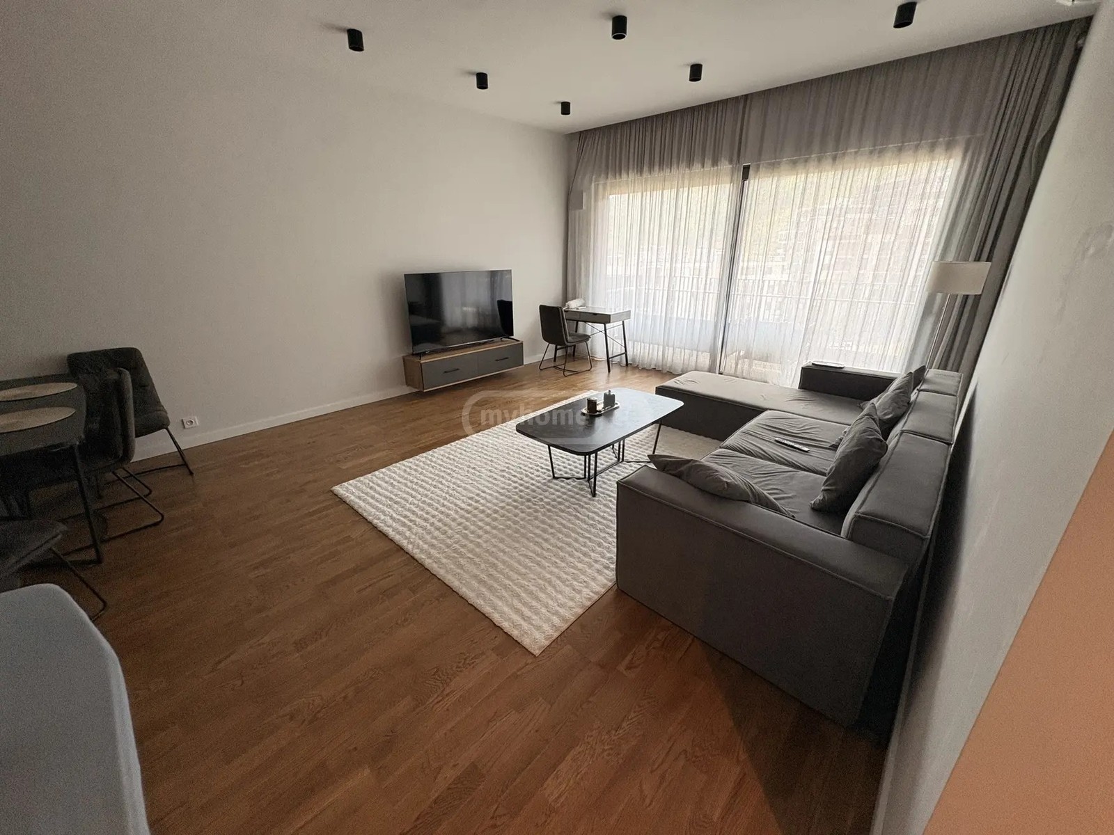 ღოღობერიძე ნ. ქ. 9 - 2 rooms