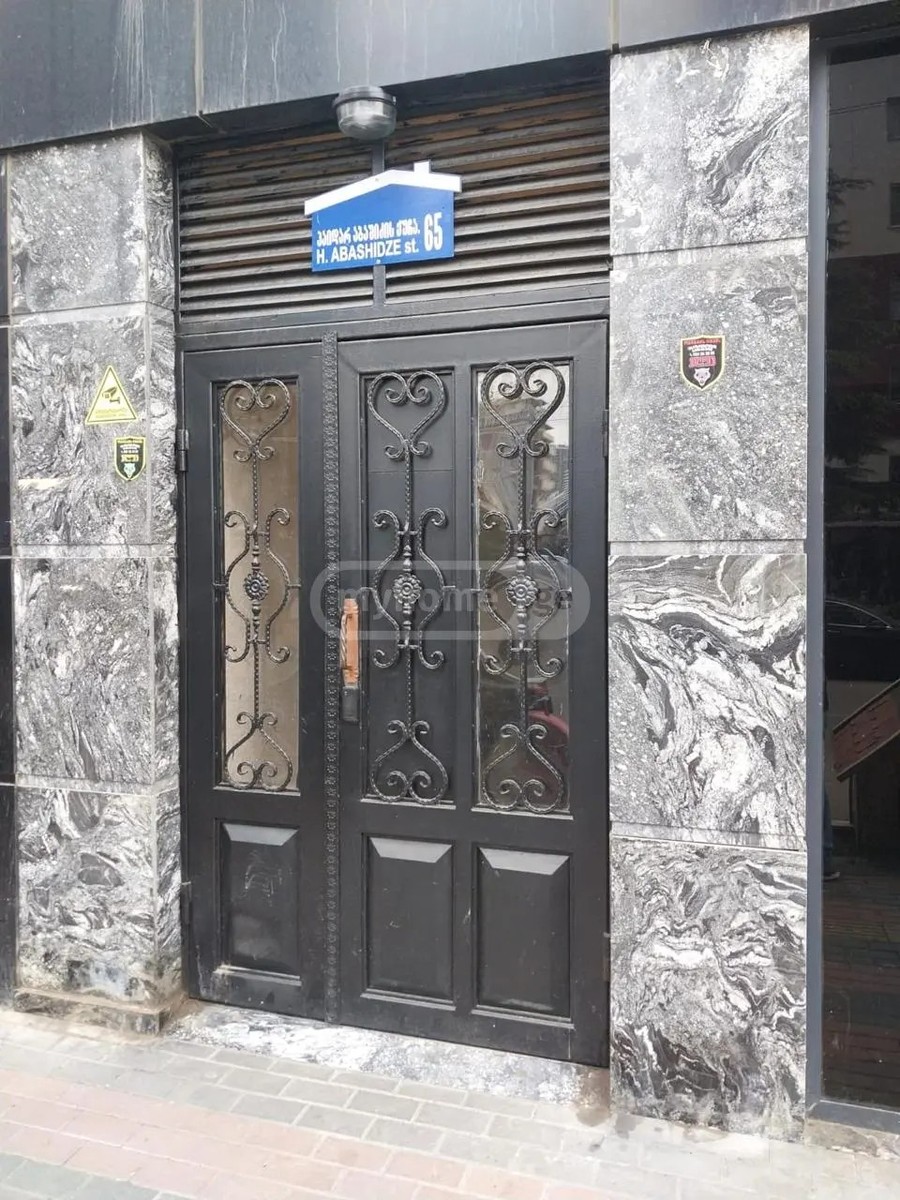 აბაშიძე ჰ. ქ. 65 - 2 rooms
