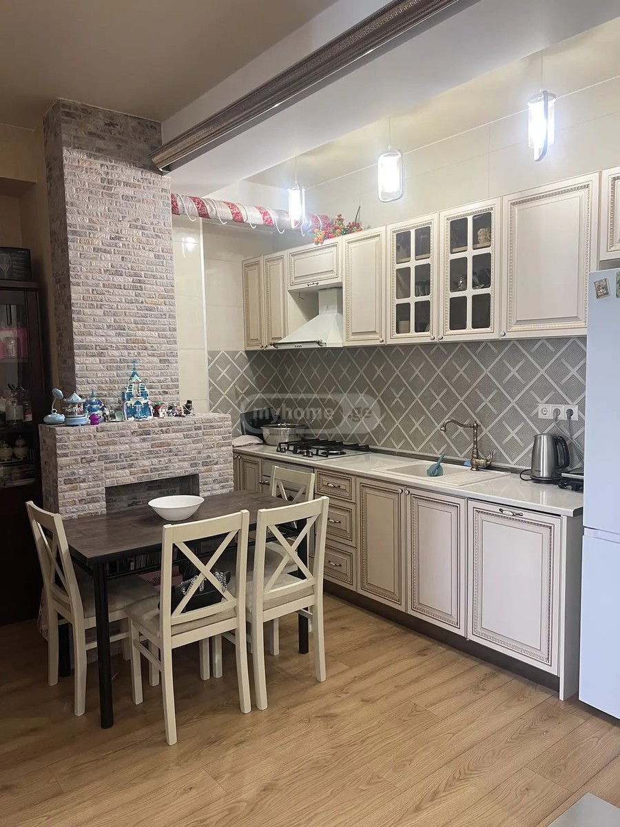 პეტრე იბერის ქ. 26 - 2 rooms