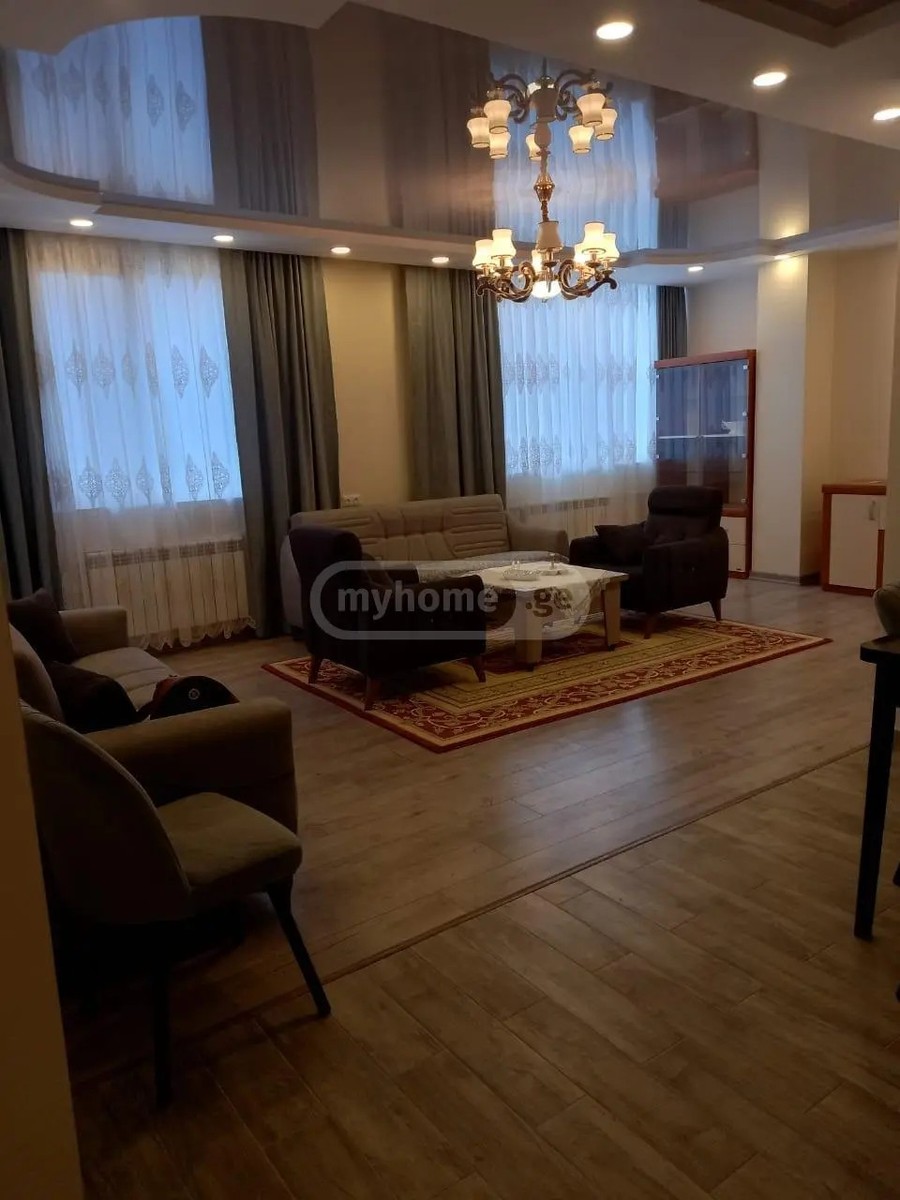 წმინდა ევდემოზ კათოლიკოსის ქ. 48 - 3 rooms