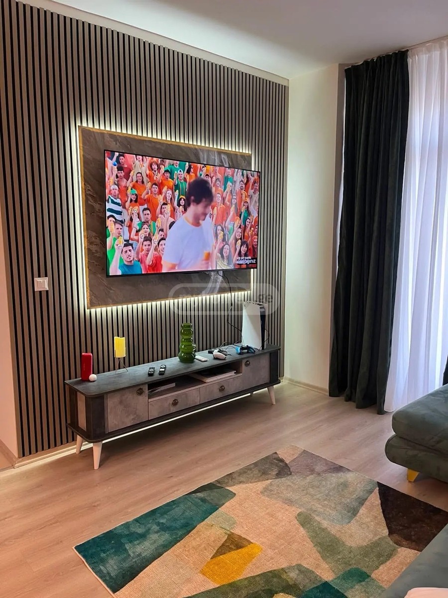 ბობ უოლშის ქუჩა 32 - 3 rooms