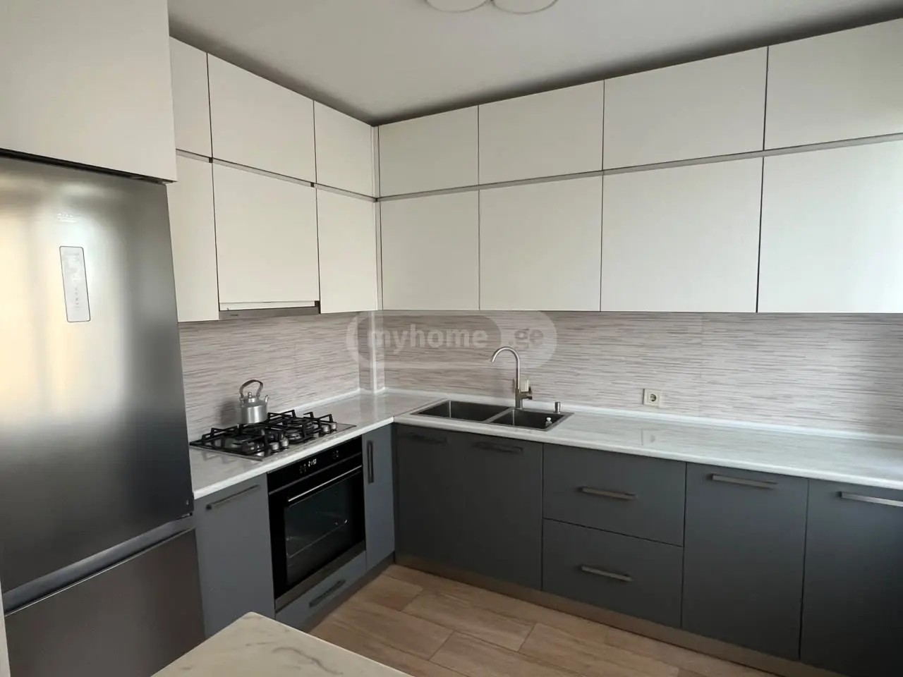 მაისურაძის ქ.  - 4 rooms