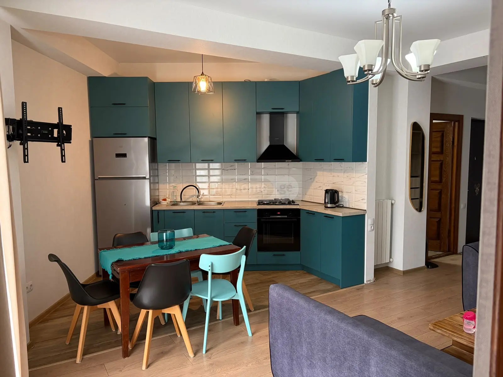ვარაზი ა. ქ. 8 - 3 rooms