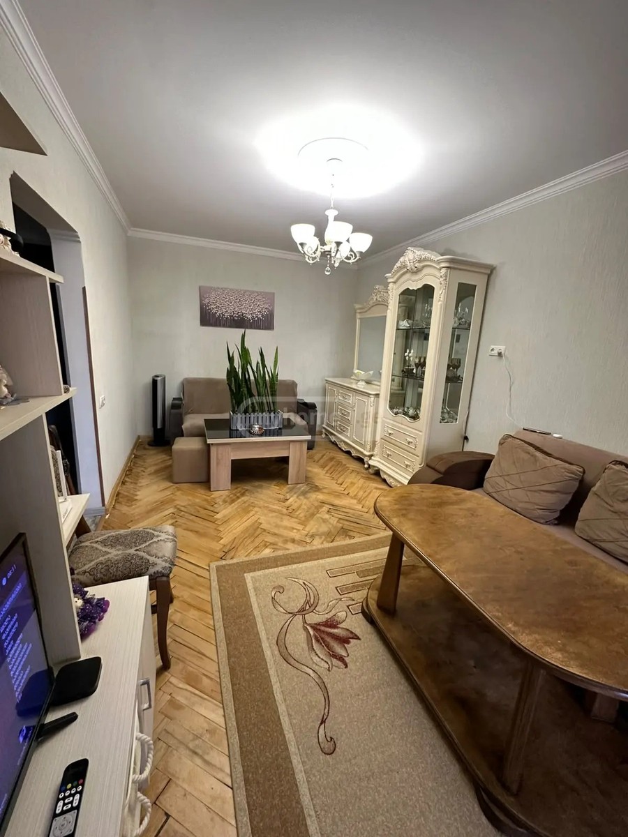 ვარკეთილის მასივი - ზემო პლატო  - 4 rooms