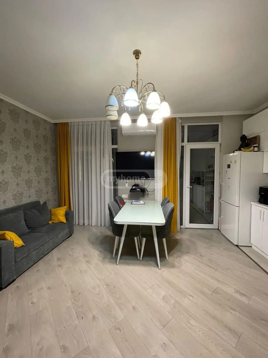 ანგისის ქ. 4 - 3 rooms