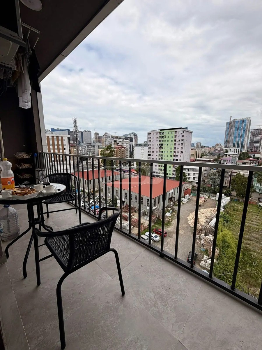 აღმაშენებლის ქ. 13 - 3 rooms