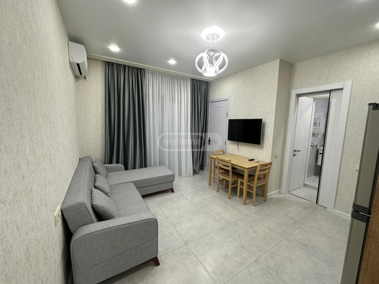 ანგისის 3 ჩიხი 8 - 2 rooms