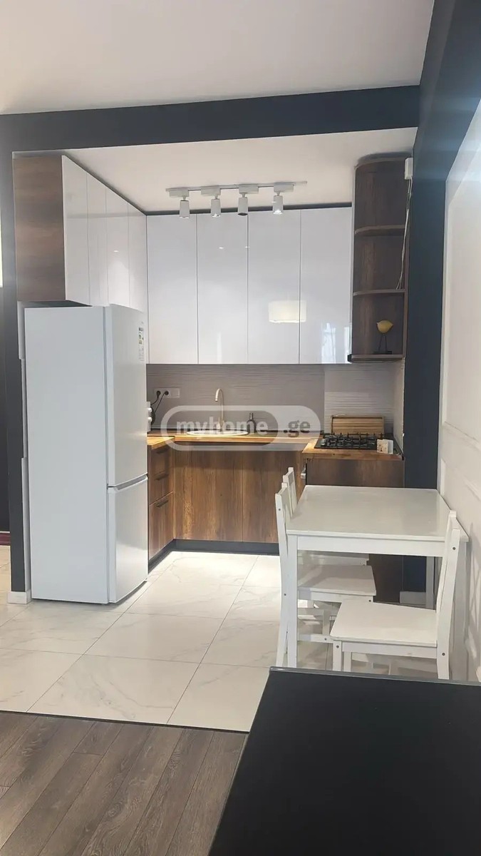 ეულის ქ.  - 2 rooms