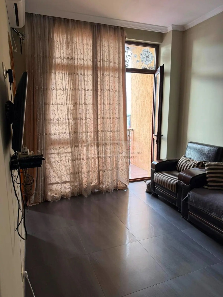 ჭავჭავაძე ი. ქ. 53 - 2 rooms