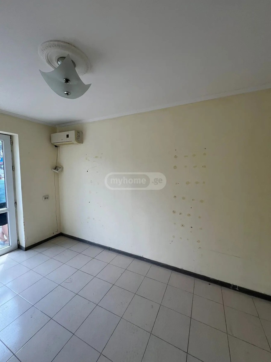 ჭავჭავაძის გამზ.  - 1 rooms