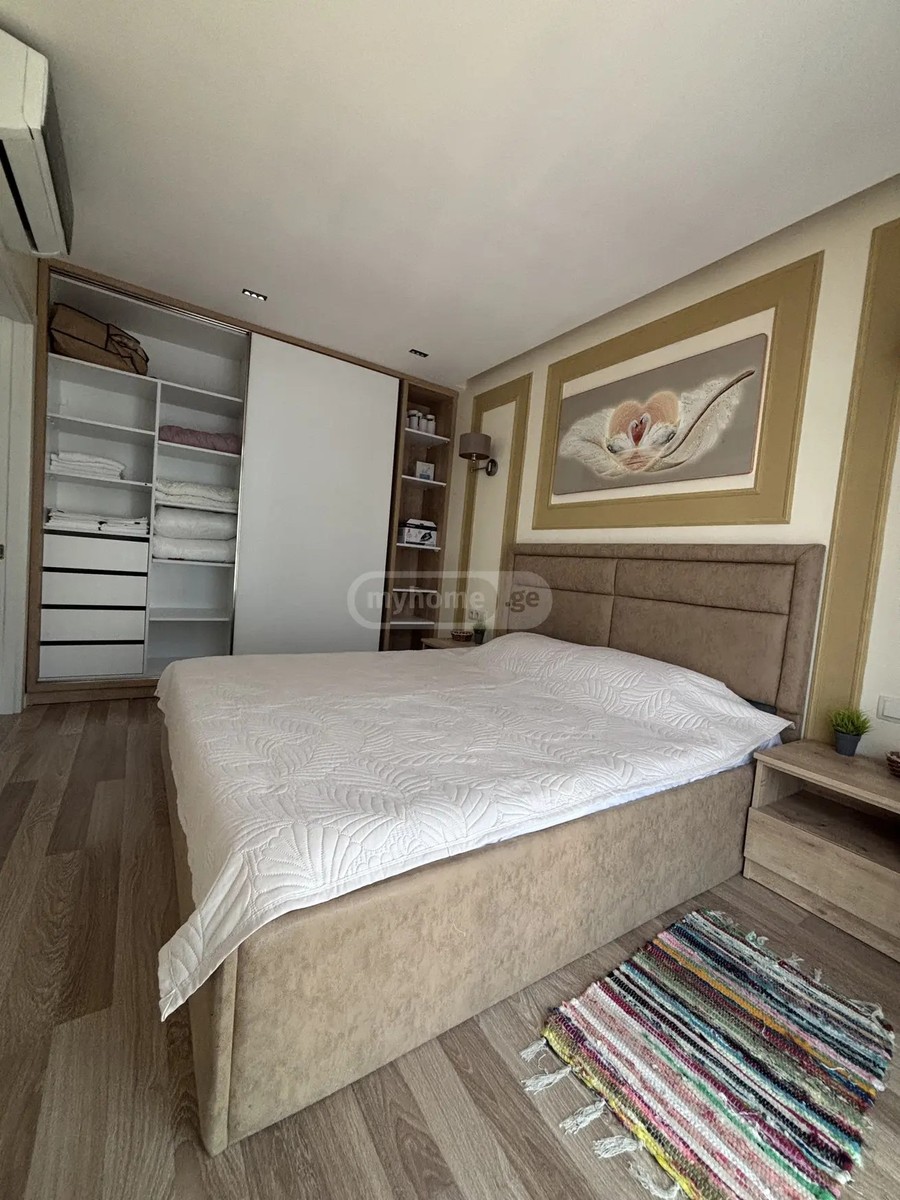ლეხ და მარია კაჩინსკების ქუჩა 8 - 2 rooms