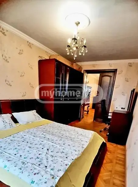 გამსახურდია ზ. ქუჩა 30 - 3 rooms