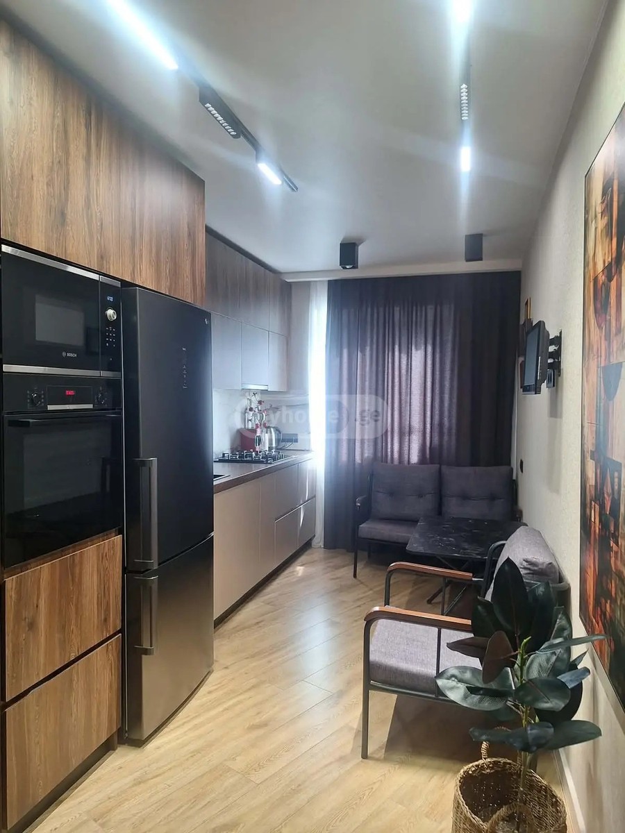 ნანეიშვილი ვლ. ქ.  - 3 rooms