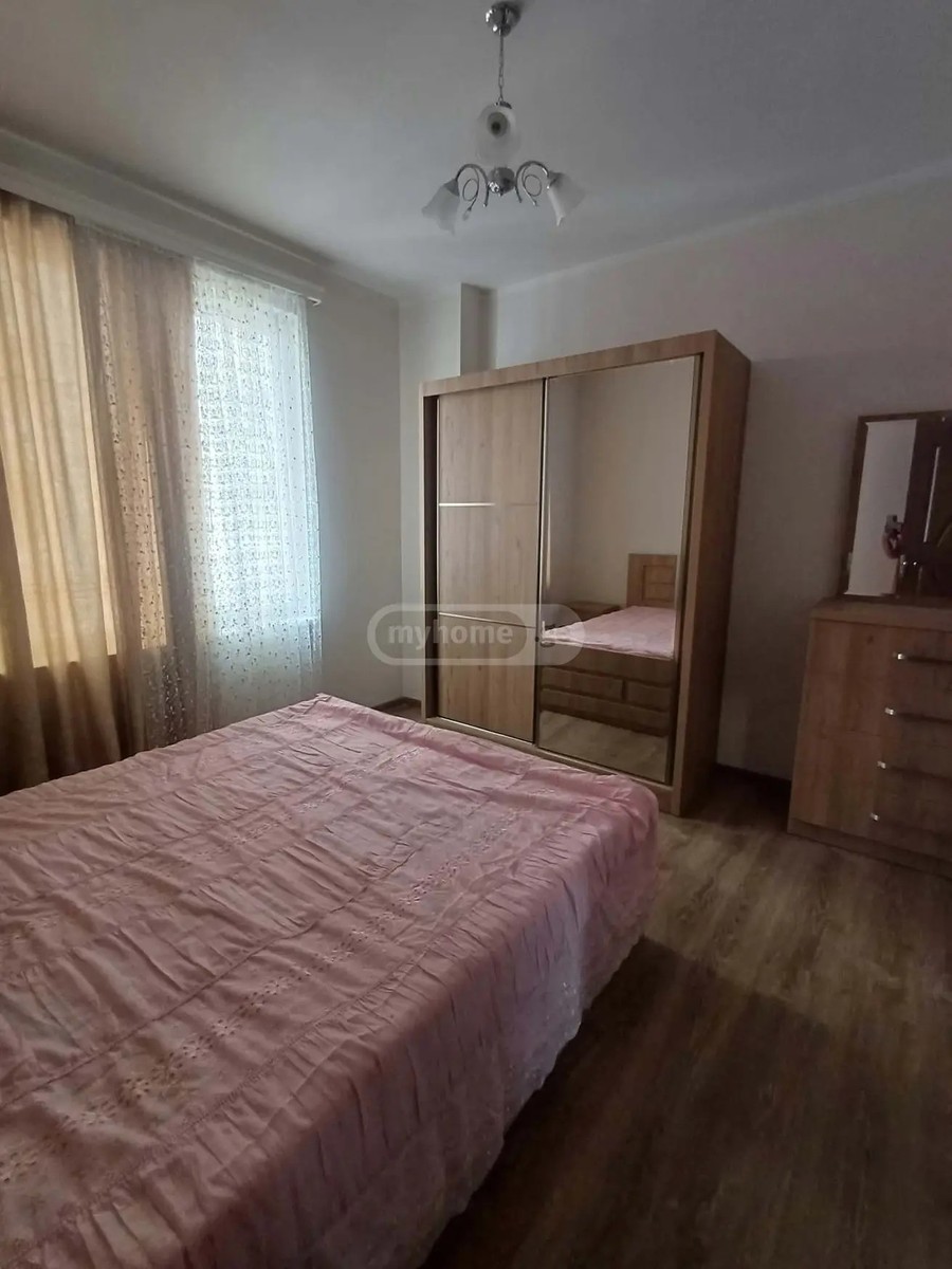 შერვაშიძის ქ.  - 3 rooms