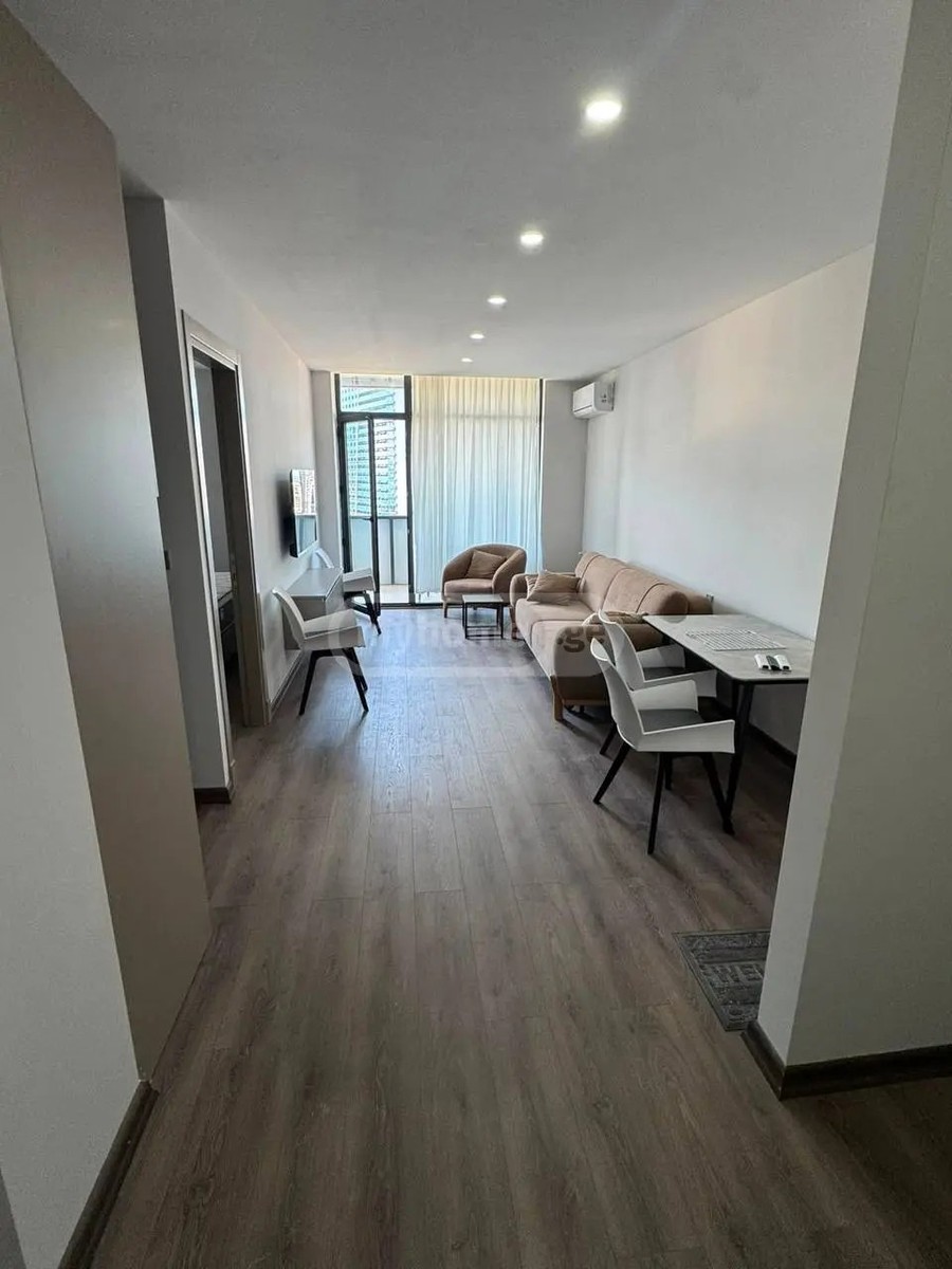ბაგრატიონის ქუჩა 131 - 2 rooms