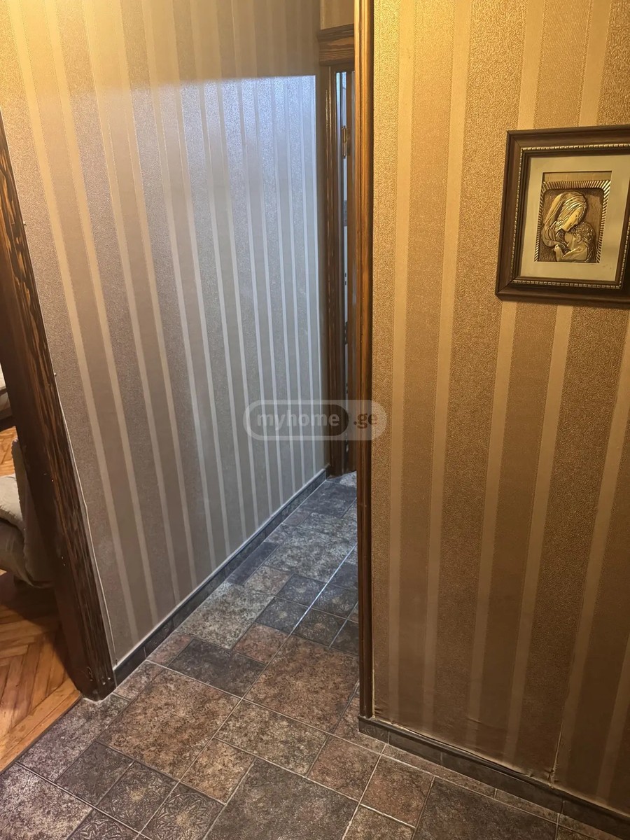 აბაშიძე ი. ქ.  - 1 rooms