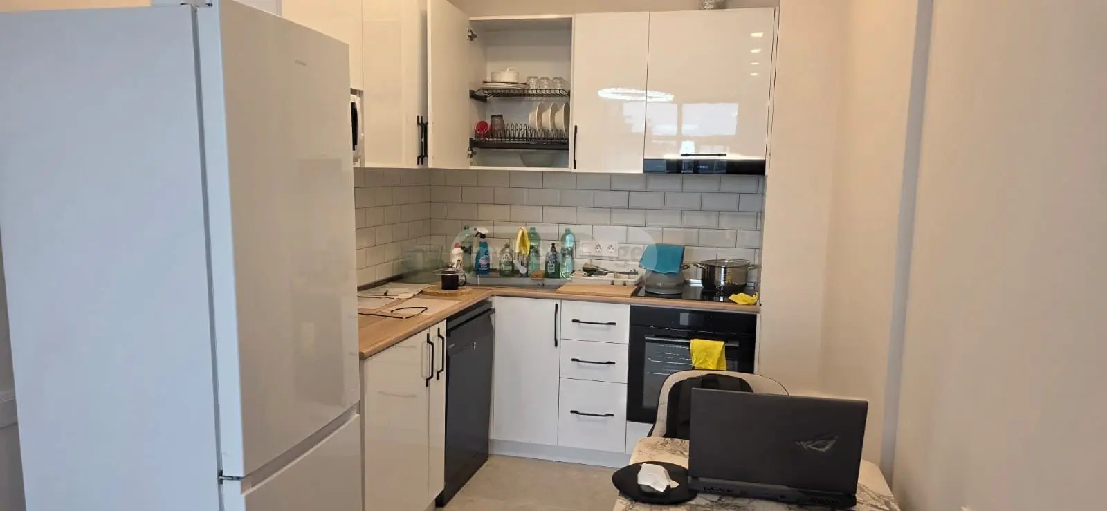 ანგისის II ჩიხი 14 - 2 rooms