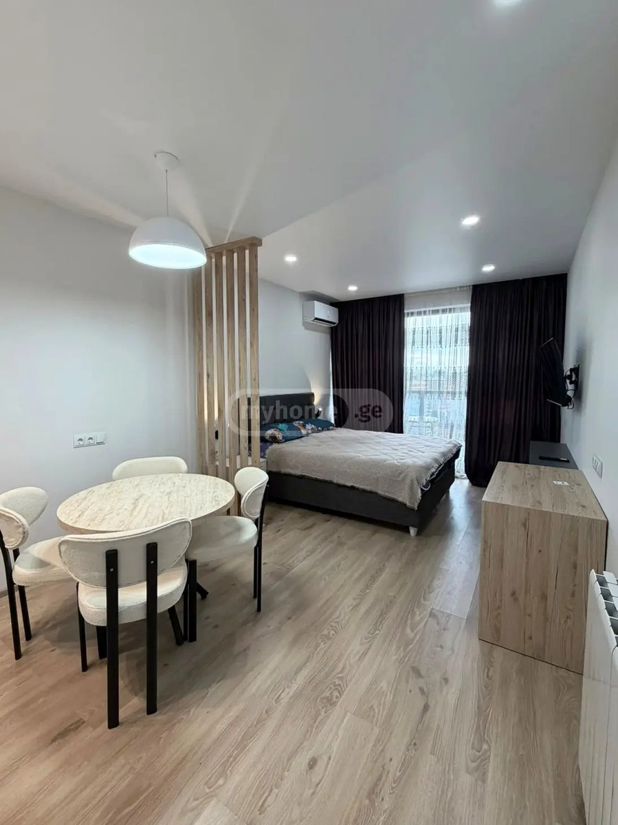 აბუსერიძე ტ. ქ. 13 - 1 rooms