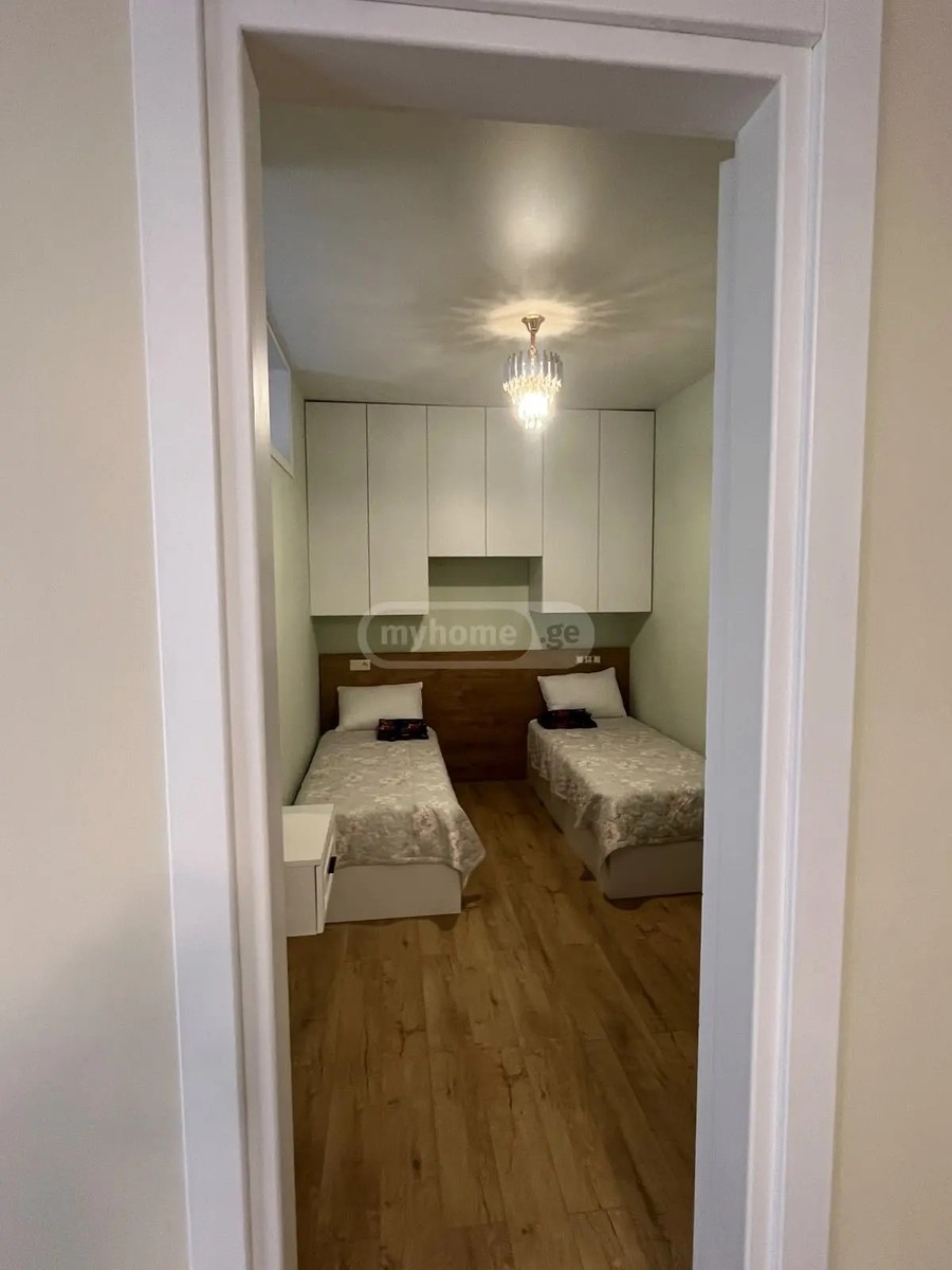 ლეონიძე გ. ქ.  - 3 rooms