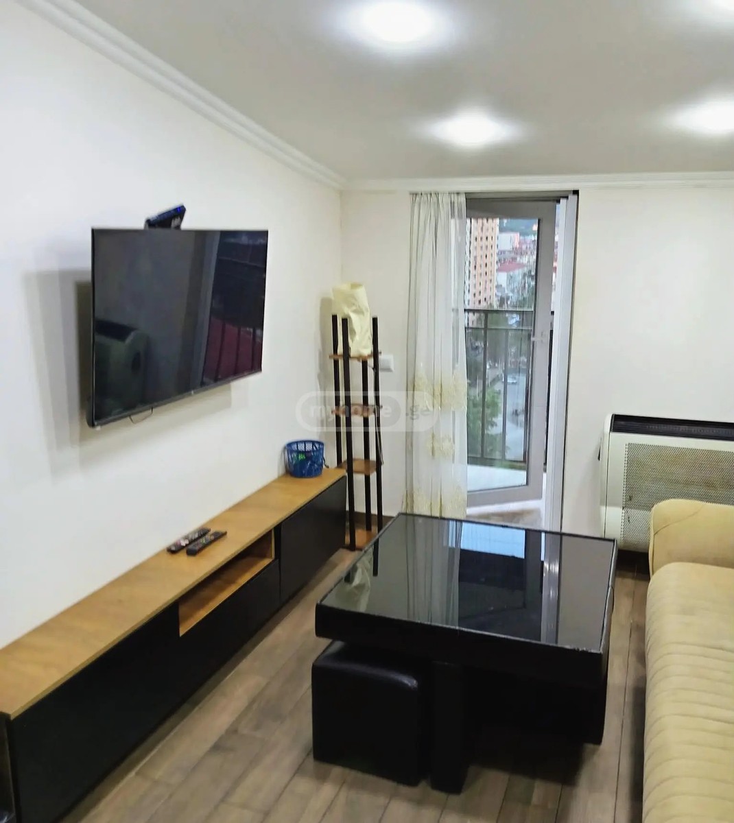 გრიბოედოვი ა. ქ. 30 - 4 rooms