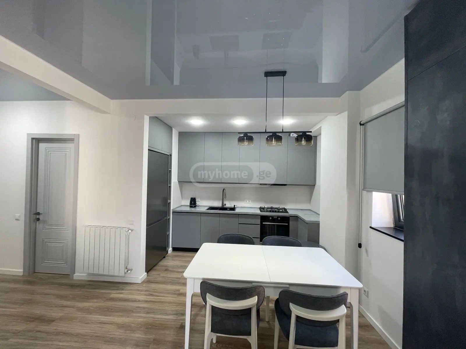 მარშალ გელოვანის გამზ.  - 4 rooms