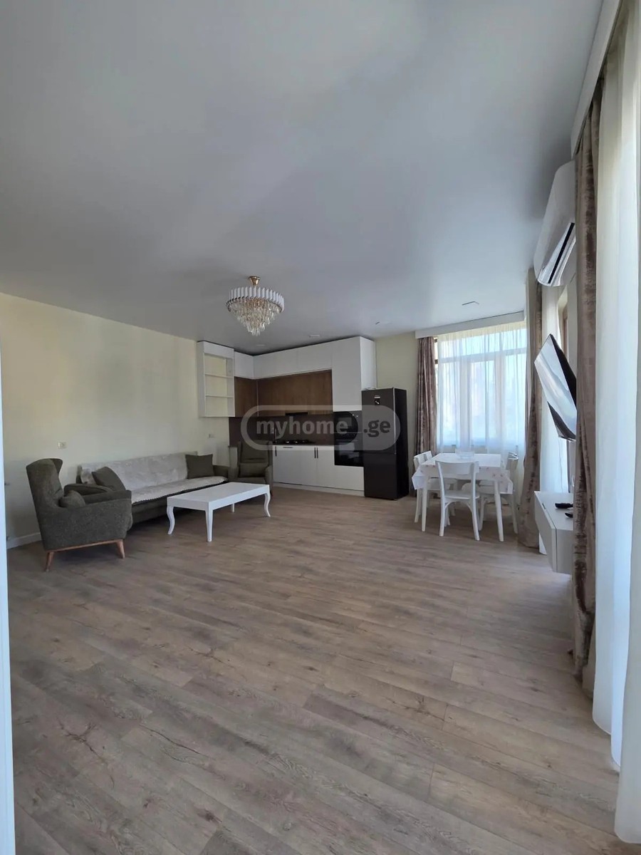 ლეონიძე გ. ქ.  - 3 rooms