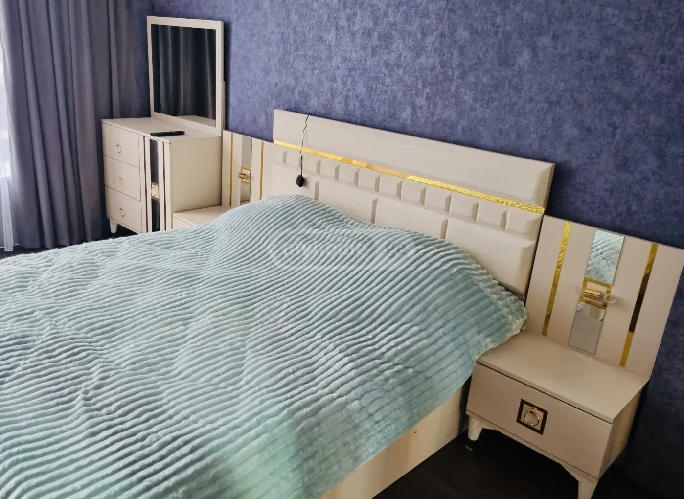 ზღვის პირის ქ. 1 - 2 rooms