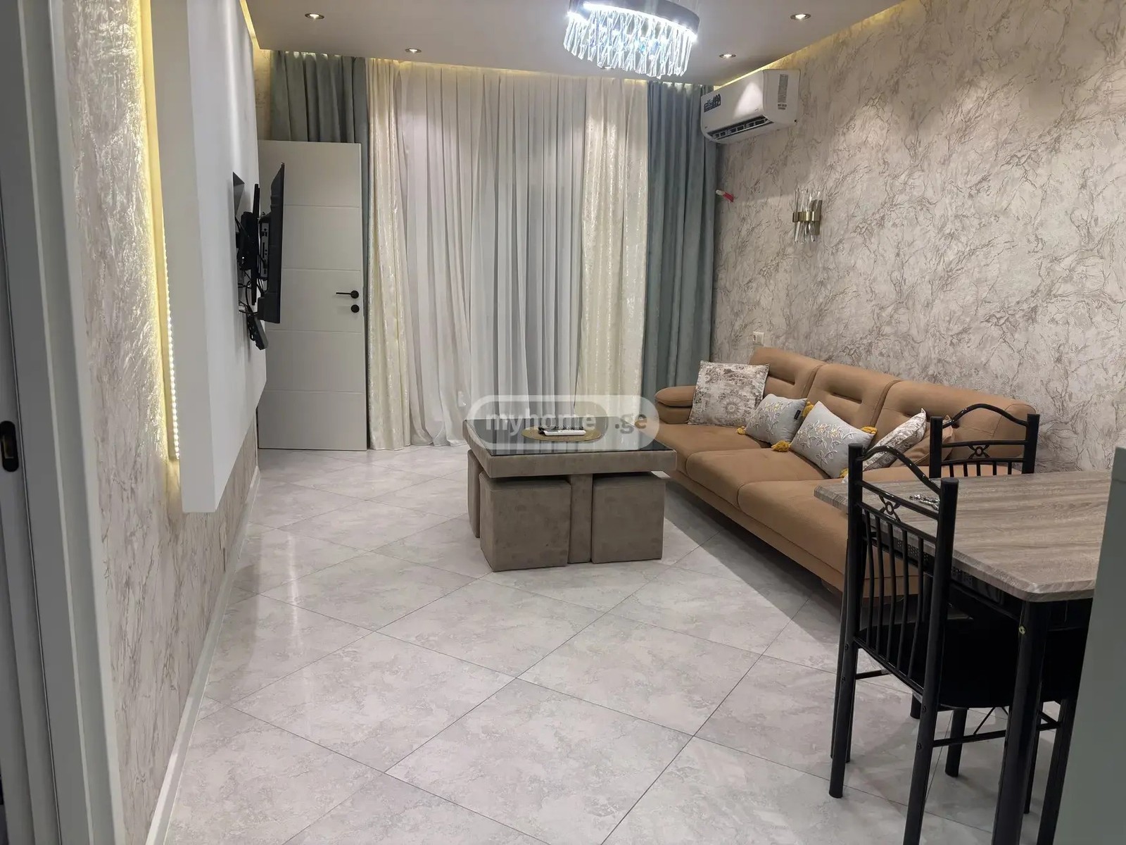 ანგისის ქ.  - 3 rooms