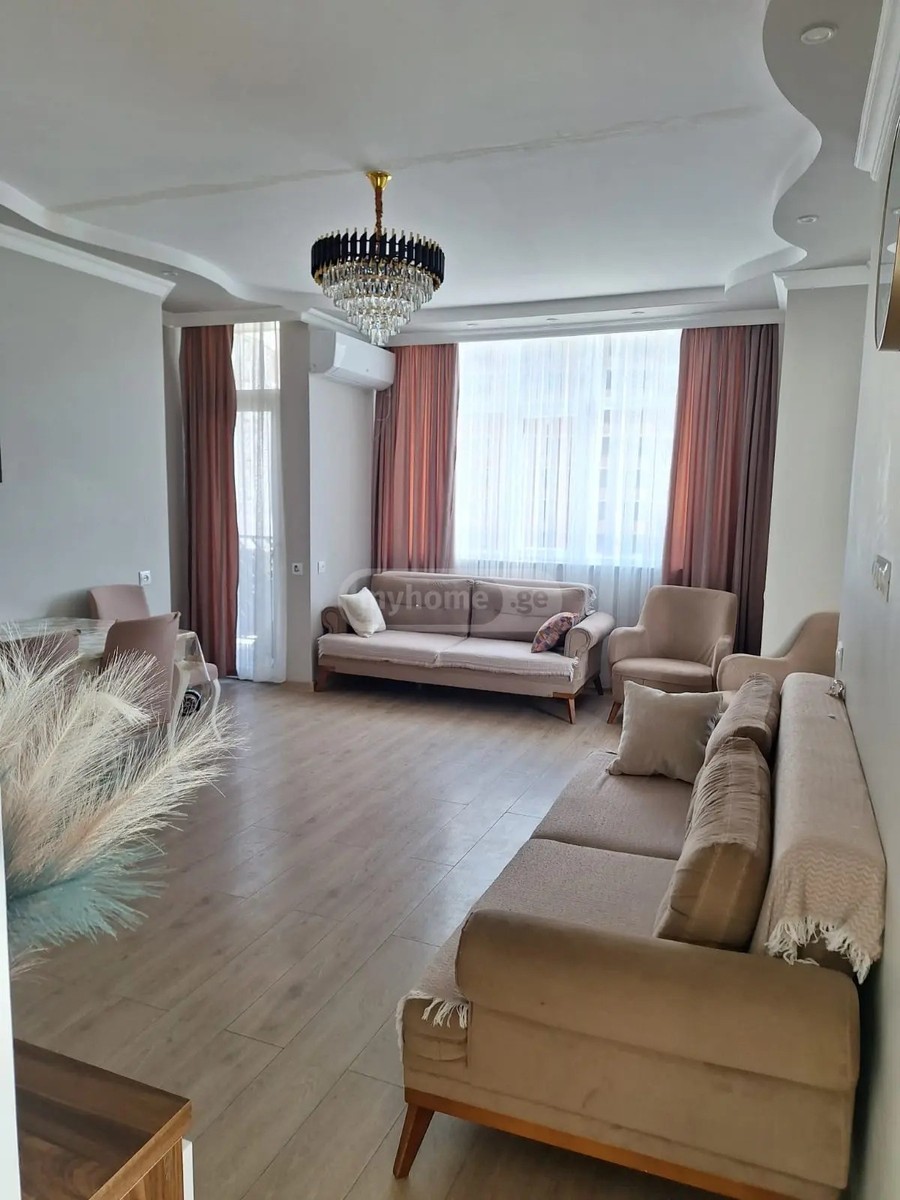 აეროპორტის გზატკეცილი  - 3 rooms