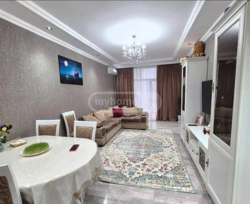 აბუსერიძე ტ. ქ. 49 - 3 rooms