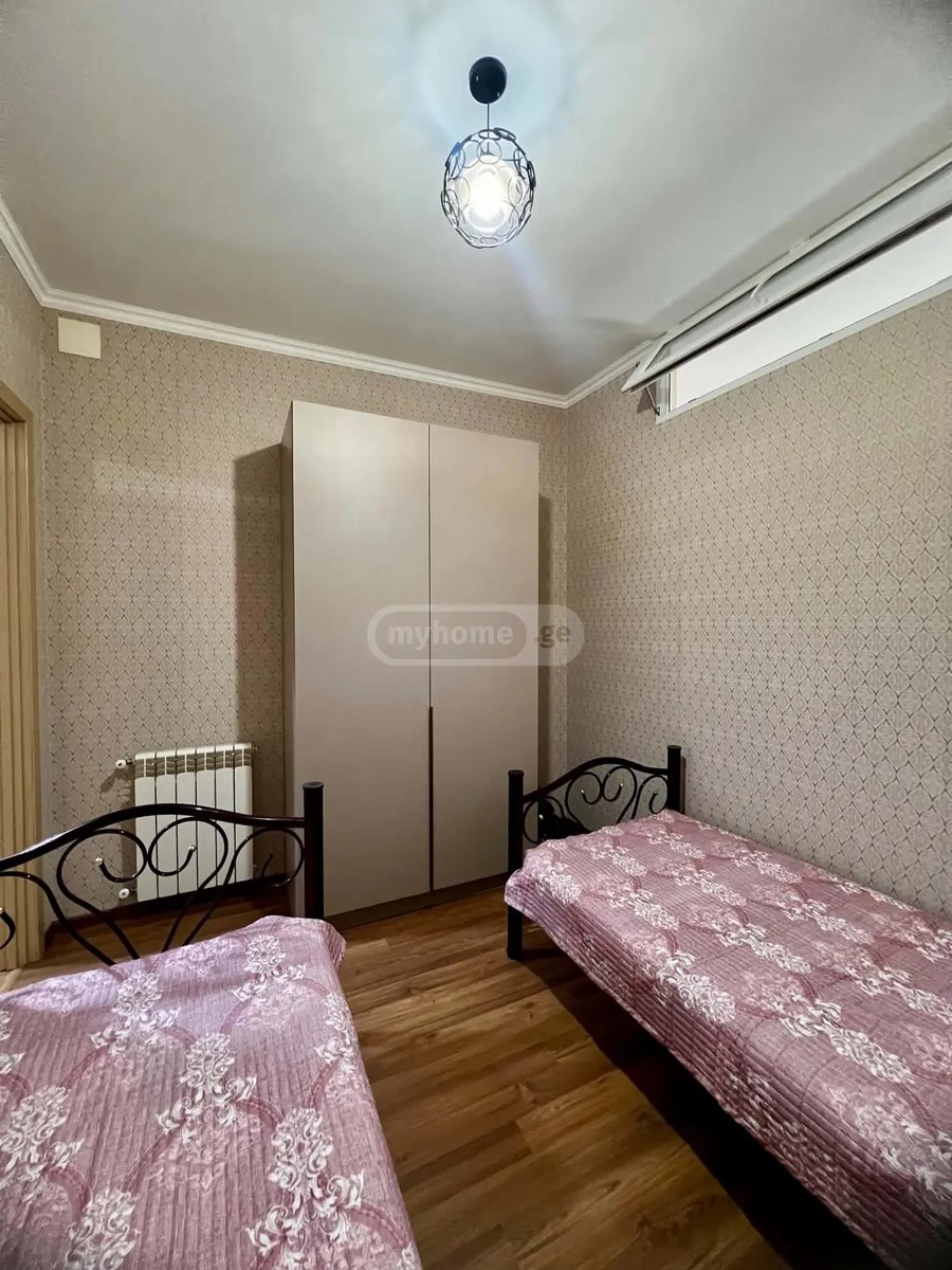 ელიავა გრ. ქ. 48ა - 3 rooms