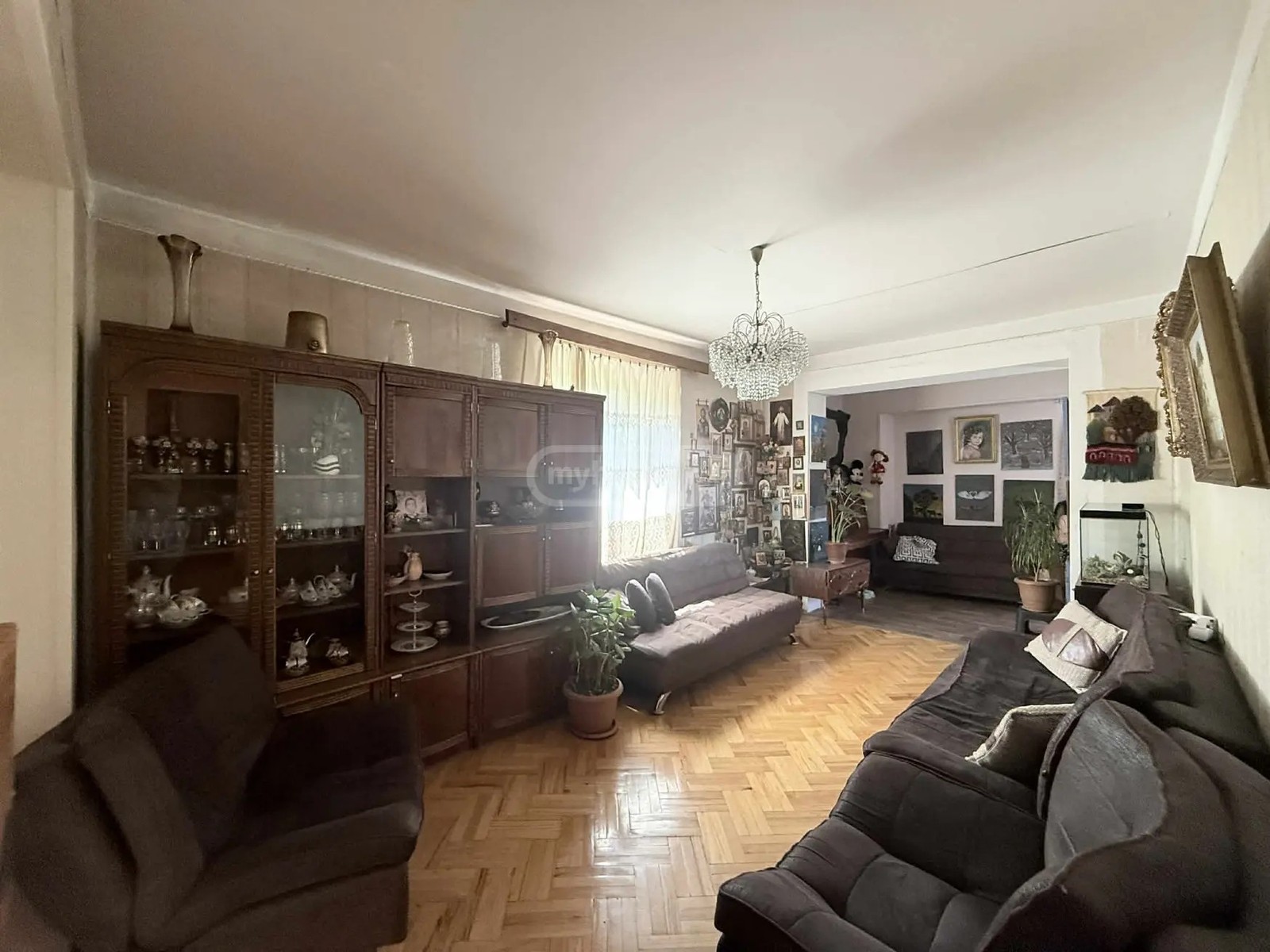 რჩეულიშვილი ლ. ქ.  - 3 rooms