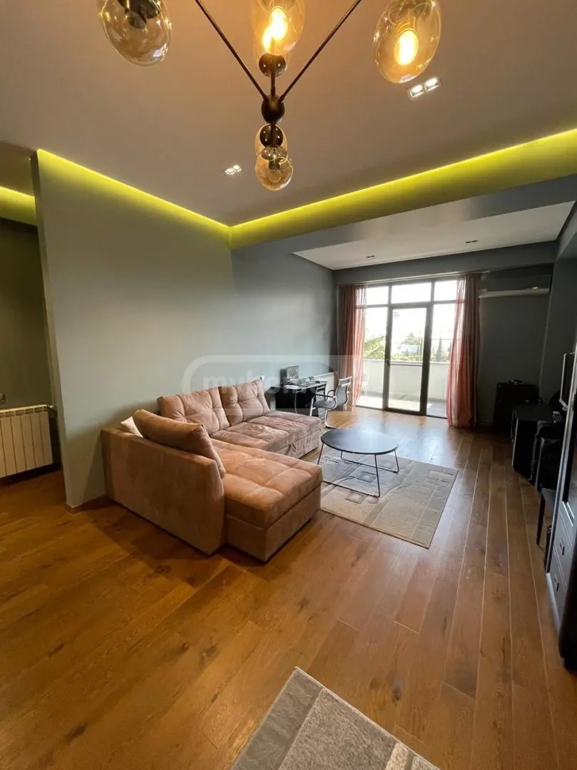 თაქთაქიშვილის ქ.  - 2 rooms