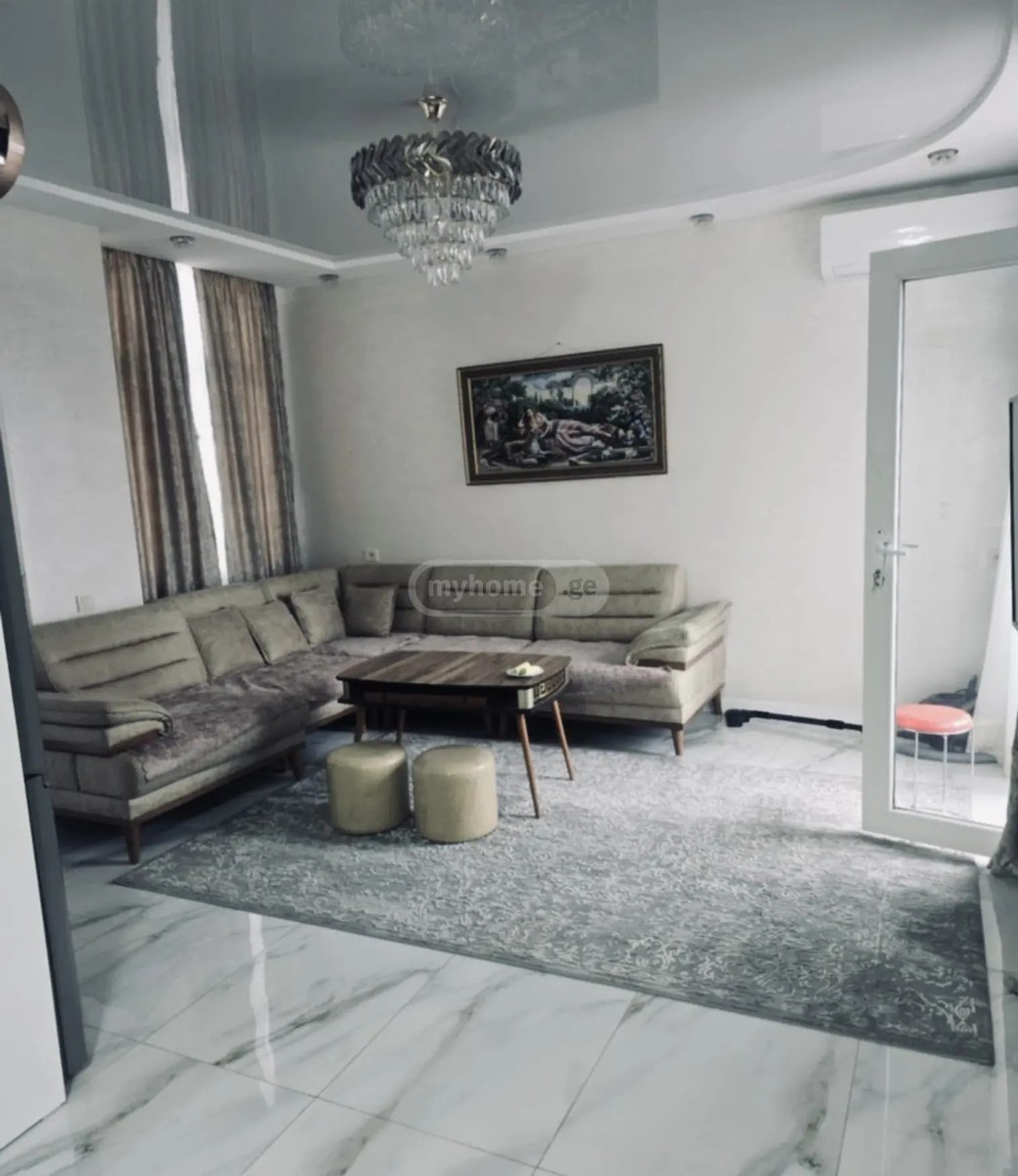 პუშკინი ა. ქ. 13 - 4 rooms