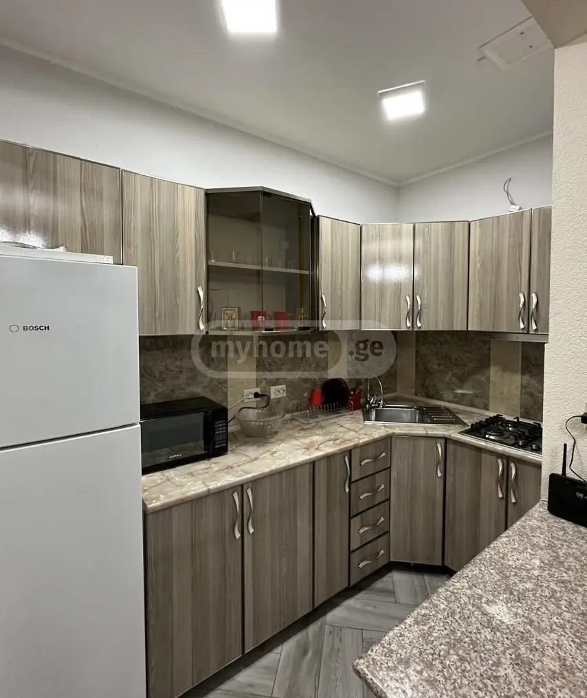 ლომონოსოვი მ. ქ. 31 - 2 rooms