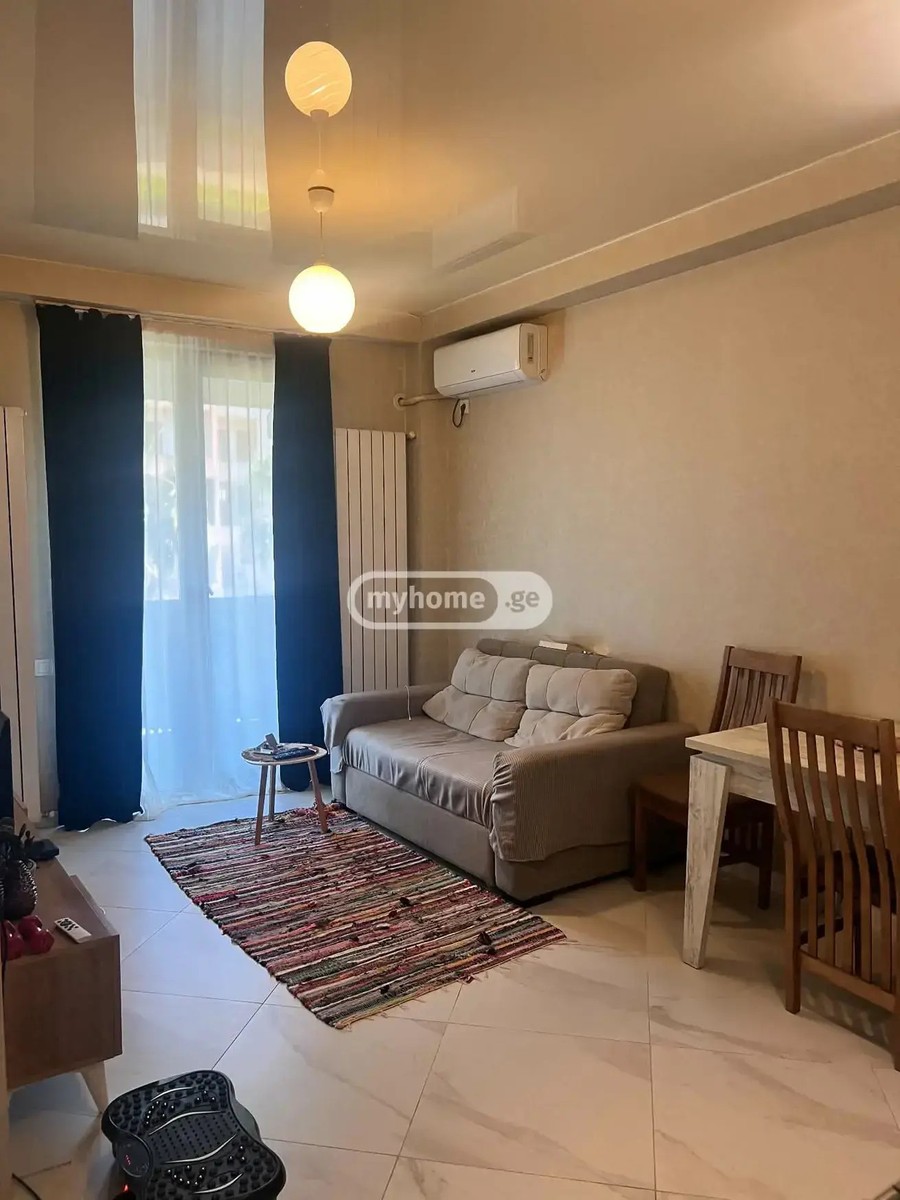 აღმაშენებლის გამზ.  - 2 rooms