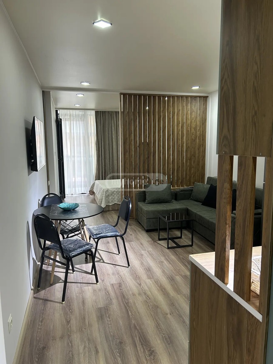 ნიჟარაძე რ. ქუჩა 20 - 1 rooms